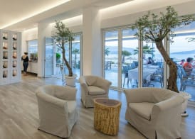 The Beachfront Hotel Adult Only 16 Plus 2
