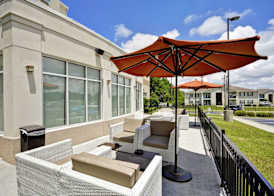 Hilton Garden Inn Gulfport - Biloxi Airport 2