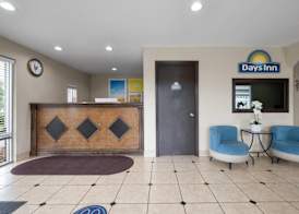 Days Inn by Wyndham Augusta Wheeler Road 4