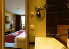 Les Balcons du Savoy 4