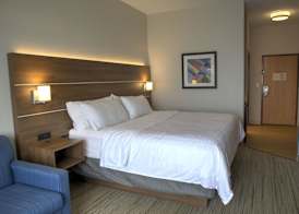 Holiday Inn Express ROCHELLE by IHG 4