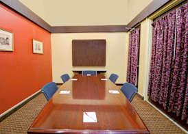Ramada by Wyndham El Paso 2