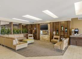 Best Western Plus Winnipeg West 3
