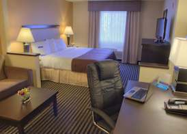 Baymont by Wyndham Dallas/ Love Field 5