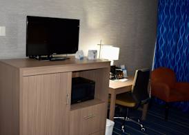 Days Inn by Wyndham Wayne 3
