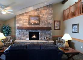 AmericInn by Wyndham Cedar Rapids Airport 3