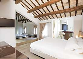 Borgoleoni 18 - Room and Breakfast 4
