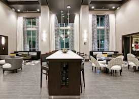 Hampton Inn & Suites Bellevue Downtown/Seattle 5