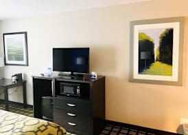 Baymont by Wyndham Latham Albany Airport 5