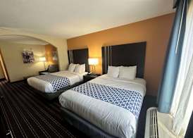 Best Western Plus Bass Hotel & Suites 5
