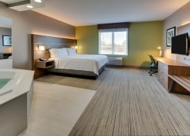 Holiday Inn Express & Suites COLUMBUS - FT BENNING MAINGATE by IHG 3