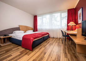 ARVENA Messe Hotel 4