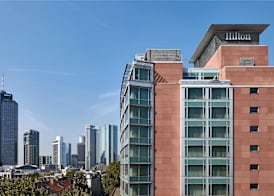 Hilton Frankfurt City Centre 5
