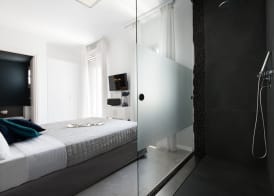 Riva Suites - Adults Only 5