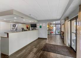 Quality Inn & Suites Easley - Greenville 3