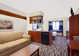 Microtel Inn & Suites by Wyndham Middletown 5