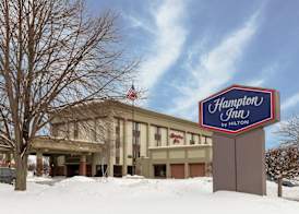 Hampton Inn Rockford 2