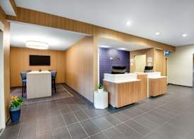 Microtel Inn & Suites by Wyndham Farmington 3