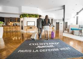 Courtyard by Marriott Paris La Defense West - Colombes 5