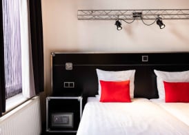 Backstage Hotel Amsterdam 5