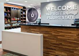 Hampton Inn & Suites Winston-Salem/University Area, NC 5