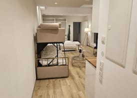 UG Neubau City Wohnung (optional Pool+Gym+2tes Bad extra buchbar) 3