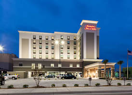Hampton Inn & Suites by Hilton Carolina Beach Oceanfront 4