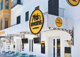 Ryans La Marina 4