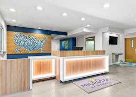 Microtel Inn & Suites by Wyndham Sainte Genevieve 2