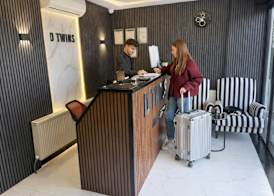 D Twins Airport Hotel 3