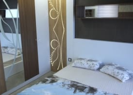 Han-De Homes 4