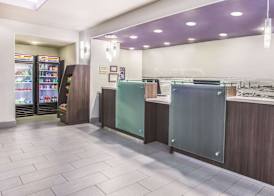 La Quinta by Wyndham Bay City 3