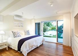 Number Eleven Self Catering Villa 2