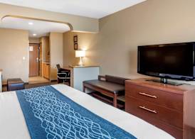 Comfort Inn & Suites Napoleon 5