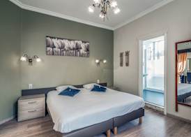 New Hotel de Lives 5
