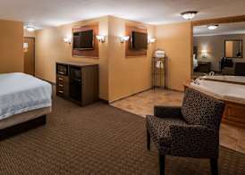 Best Western Plus North Canton Inn & Suites 5