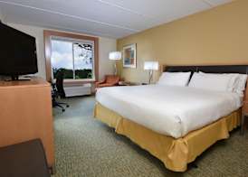 Holiday Inn Express & Suites HIGH POINT SOUTH by IHG 5