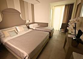 Hotel Ambassador 2