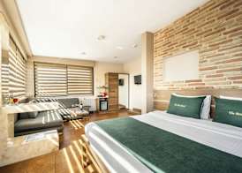 The Pera Hotel 3