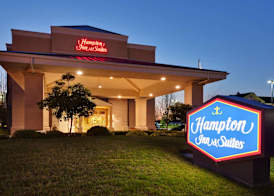 Hampton Inn & Suites Sacramento-North Natomas, CA 2