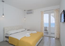 Villa Tamaris on the beach 5