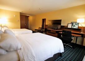 Fairfield Inn & Suites by Marriott London 5