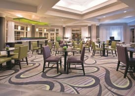 La Quinta Inn & Suites by Wyndham Mesa Superstition Springs 3