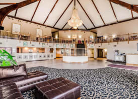 Quality Inn & Suites Carthage near Precious Moments Chapel 4