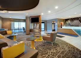 SpringHill Suites By Marriott Erie 3