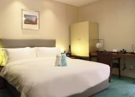 The Sifang Hotel Nanjing, Autograph Collection 5