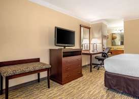 Clarion Inn Conference Center 5