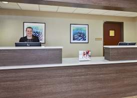 Candlewood Suites GRAND RAPIDS AIRPORT by IHG 2