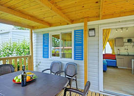 Happy Camp Mobile Homes in Brioni Sunny Camping 5