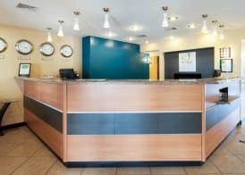Quality Inn Airport East 5